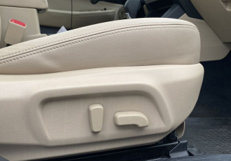 Подержанный автомобиль Subaru Legacy Sedan 2019 года (21 фото)