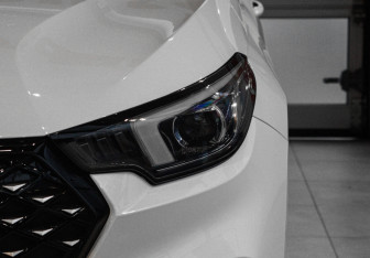 Подержанный автомобиль Omoda S5 2024 года (16 фото)