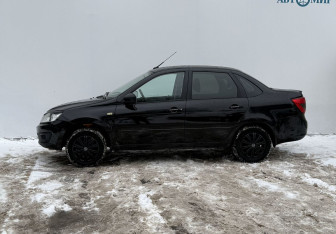 Подержанный автомобиль LADA (ВАЗ) Granta Sedan 2018 года (8 фото)