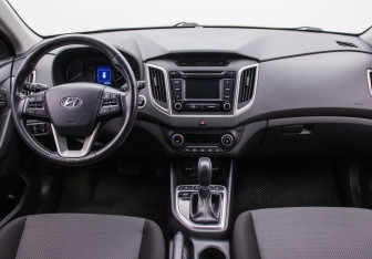 Подержанный автомобиль Hyundai Creta 2018 года (13 фото)