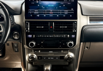 Подержанный автомобиль Lexus GX 2019 года (15 фото)