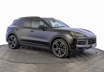 Подержанный автомобиль Porsche Cayenne 2024 года (3 фото)