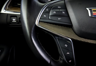 Подержанный автомобиль Cadillac XT5 2017 года (30 фото)