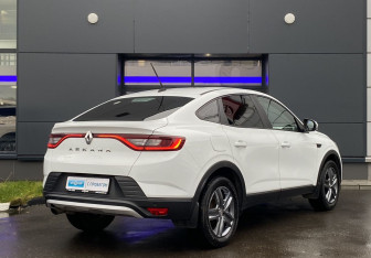 Подержанный автомобиль Renault Arkana 2021 года (5 фото)