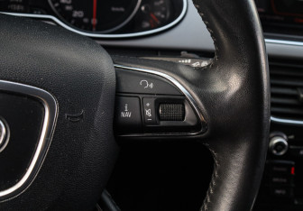 Подержанный автомобиль Audi A4 Wagon 2013 года (19 фото)