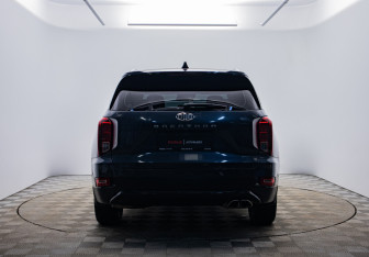 Подержанный автомобиль Hyundai Palisade 2019 года (4 фото)