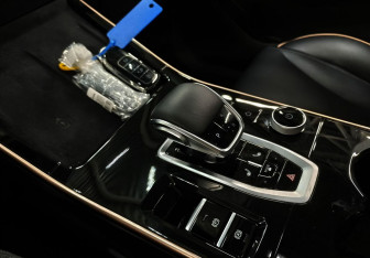 Подержанный автомобиль Omoda C5 2023 года (19 фото)