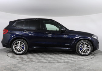 Подержанный автомобиль BMW X3 2018 года (6 фото)