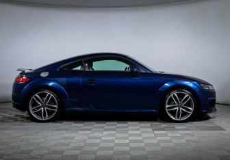 Подержанный автомобиль Audi TT Coupe 2014 года (4 фото)