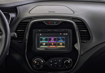 Подержанный автомобиль Renault Kaptur 2017 года (17 фото)