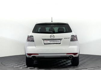 Подержанный автомобиль Mazda CX-7 2011 года (6 фото)