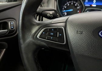 Подержанный автомобиль Ford Focus Hatchback 2019 года (26 фото)