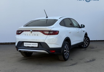 Подержанный автомобиль Renault Arkana 2020 года (5 фото)