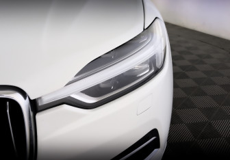 Подержанный автомобиль Volvo XC60 2020 года (17 фото)