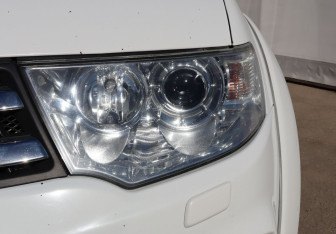 Подержанный автомобиль Mitsubishi Pajero Sport 2015 года (21 фото)
