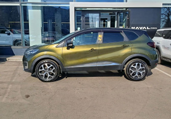 Подержанный автомобиль Renault Kaptur 2017 года (7 фото)