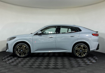 Подержанный автомобиль BMW X2 2024 года (5 фото)