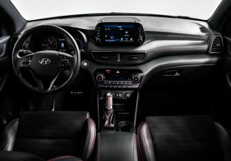 Подержанный автомобиль Hyundai Tucson 2020 года (8 фото)