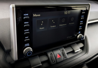 Подержанный автомобиль Toyota RAV4 2022 года (26 фото)