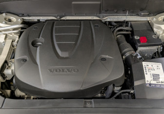 Подержанный автомобиль Volvo XC90 2017 года (9 фото)