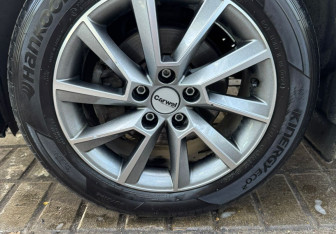 Подержанный автомобиль Volkswagen Polo Sedan 2014 года (13 фото)