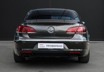 Подержанный автомобиль Volkswagen Passat CC 2013 года (5 фото)