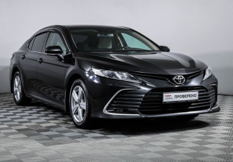 Подержанный автомобиль Toyota Camry Sedan 2021 года (3 фото)