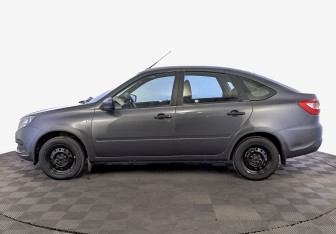 Подержанный автомобиль LADA (ВАЗ) Granta Liftback 2021 года (8 фото)