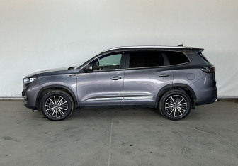 Подержанный автомобиль Chery Tiggo 8 Pro Max 2022 года (7 фото)