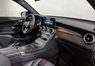 Подержанный автомобиль Mercedes-Benz GLC Coupe 2020 года (13 фото)