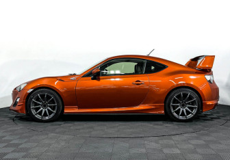 Подержанный автомобиль Toyota GT86 2012 года (8 фото)