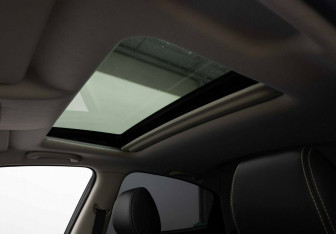 Подержанный автомобиль Changan Alsvin 2023 года (19 фото)