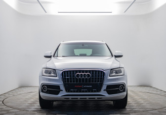 Подержанный автомобиль Audi Q5 2013 года (2 фото)