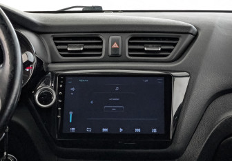 Подержанный автомобиль Kia Rio Hatchback 2016 года (17 фото)