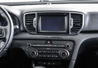 Подержанный автомобиль Kia Sportage 2016 года (9 фото)