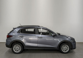 Подержанный автомобиль Kia Rio Hatchback 2020 года (4 фото)
