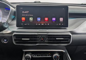 Подержанный автомобиль Geely Coolray 2023 года (16 фото)