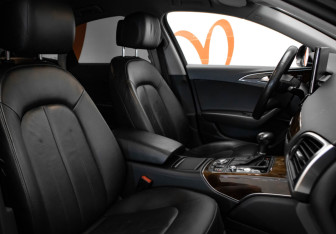 Подержанный автомобиль Audi A6 Sedan 2013 года (31 фото)