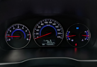 Подержанный автомобиль Hyundai Santa Fe 2011 года (16 фото)