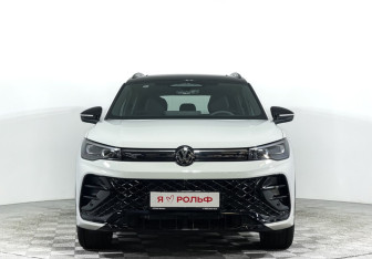 Новый Volkswagen Tiguan 2025 (3 фото)