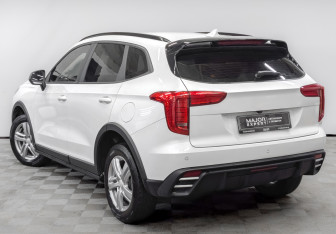 Подержанный автомобиль Haval Jolion 2024 года (7 фото)