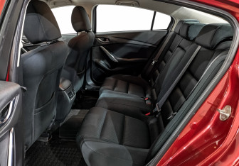 Подержанный автомобиль Mazda 6 Sedan 2016 года (18 фото)