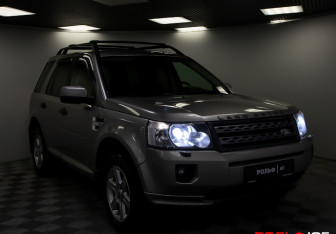 Подержанный автомобиль Land Rover Freelander 2010 года (22 фото)