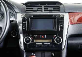 Подержанный автомобиль Toyota Camry Sedan 2012 года (13 фото)