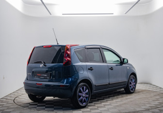 Подержанный автомобиль Nissan Note 2013 года (5 фото)