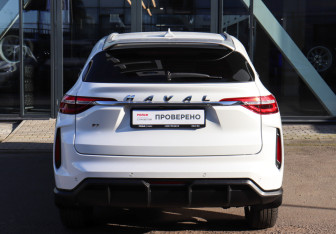 Подержанный автомобиль Haval F7 2023 года (5 фото)