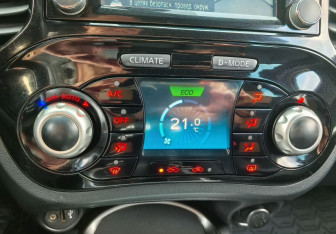 Подержанный автомобиль Nissan Juke 2014 года (15 фото)