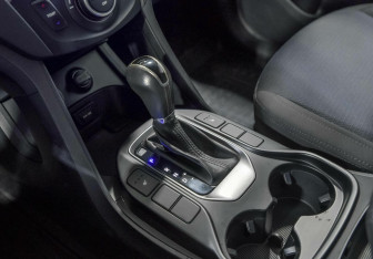 Подержанный автомобиль Hyundai Santa Fe 2014 года (11 фото)