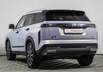Подержанный автомобиль Jaecoo J7 2023 года (7 фото)