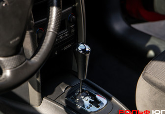 Подержанный автомобиль Peugeot 207 Hatchback 2008 года (12 фото)